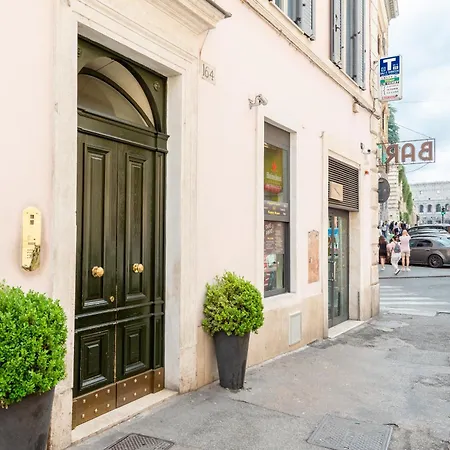 Piazzetta de' Monti Suites-3